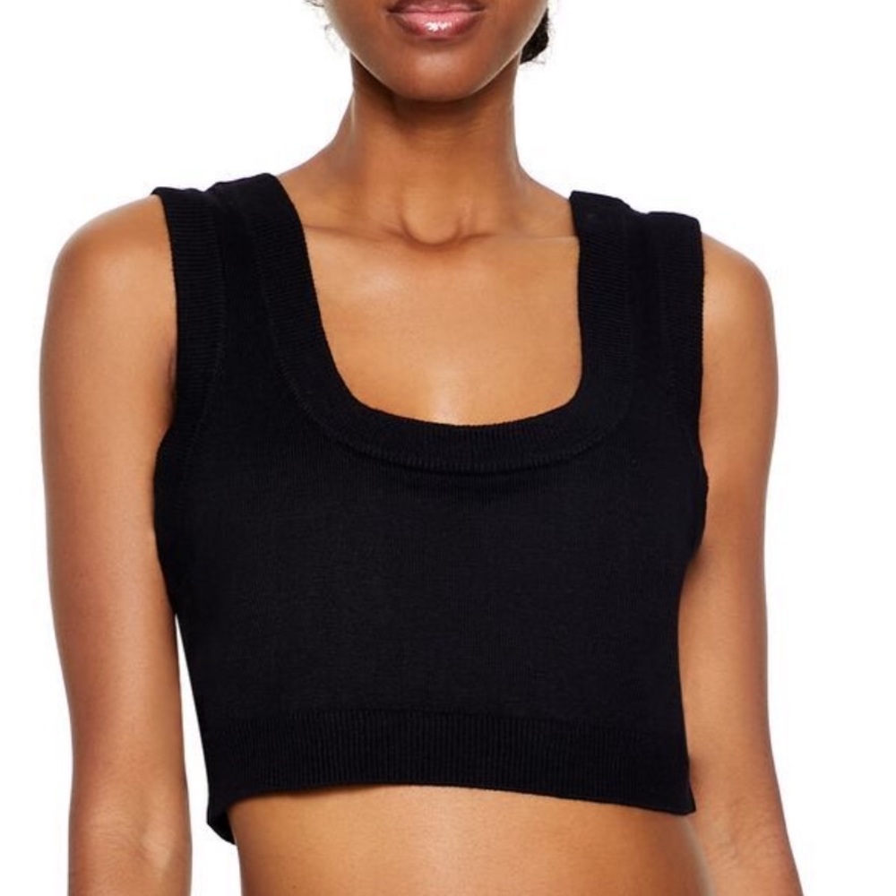 NWT Forever 21 Cropped Sleeveless Sweater Top Sz S - Black